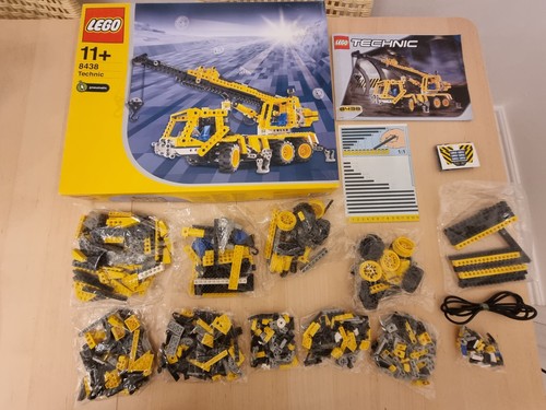 Lego technic pneumatic crane - lego,