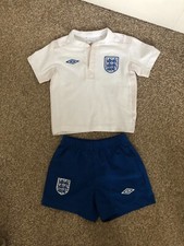 RARE boys Umbro ENGLAND blue &