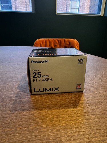 Panasonic lumix 25mm - f1.7, g