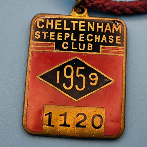 Cheltenham horse racing - cheltenham,