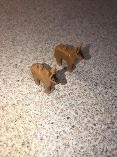 2 x Lego German Shepherd / Alsatian Dogs  Mini Figure Accessory Bundle