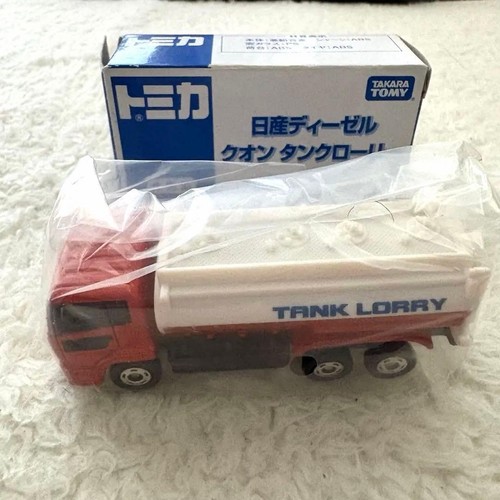 Tomica nissan diesel quon tank - quon,