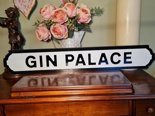 Gin palace indoor - palace, old