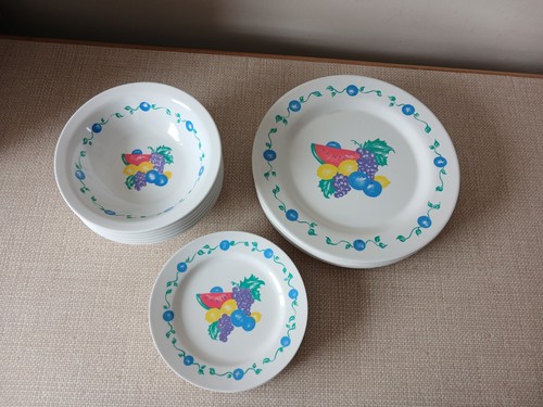 Melamine piece set by - melamine, mala