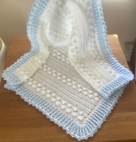 Crochet baby blanket - ❤️,