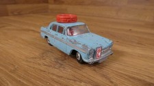 Corgi No.236 Austin A60 DeLuxe