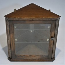 Old Charm Hanging Corner