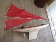Vintage Pond Yacht 36 inches long with a 42 inch mast rc compatable