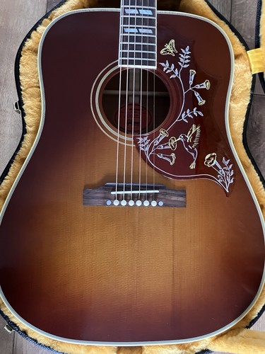 Gibson hummingbird acoustic - gibson,
