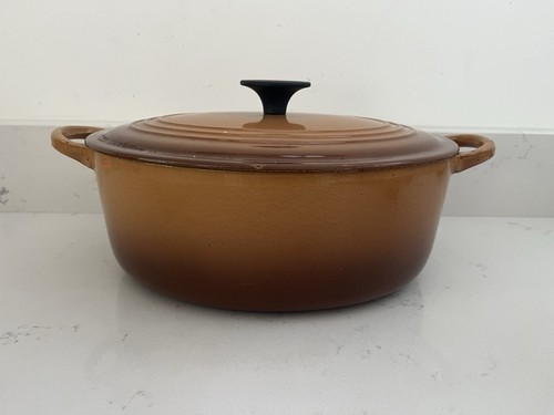 Creuset oval casserole dish - creuset,
