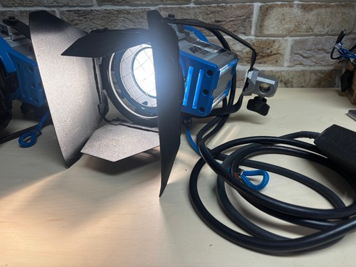 Arri frensel 300w lights - arri,