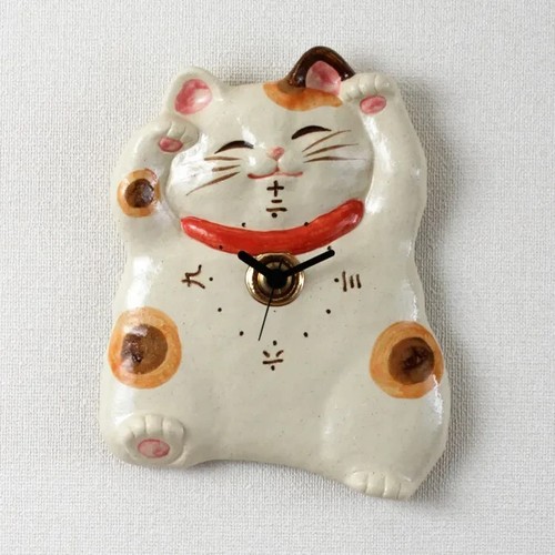 Japanese lucky cat manekineko - ,