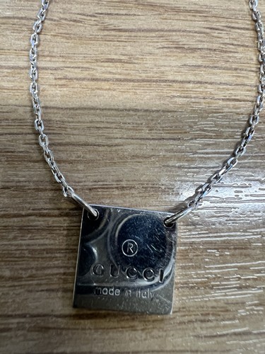 Gucci trademark square - gucci,