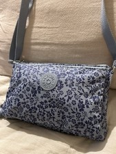 Kipling Blue Floral Medium