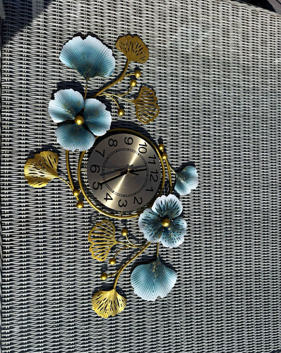 Metal floral round wall - floral,