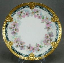 Limoges Pink & White Wild Roses Green Scrollwork & Gold 8 3/8 Inch Plate