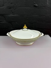 Royal Doulton English Renaissance H4972 Lidded Vegetable Serving Dish Tureen