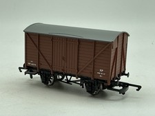 B5353 Hornby Brown Ventilated