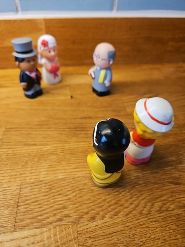Happyland wedding figures - happyland,