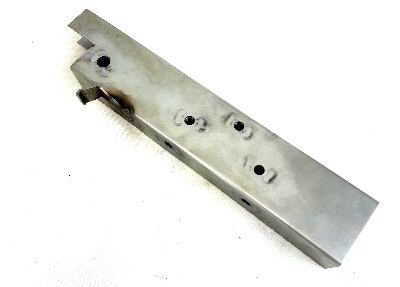 Steering support chassis rail