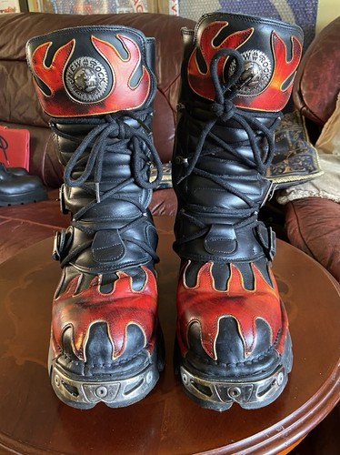 New rock reactor red - rock, flames