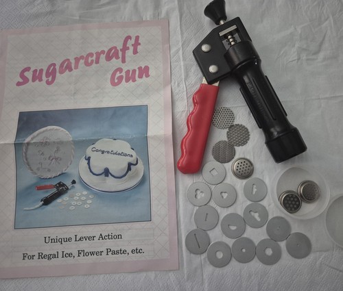 Sugarcraft gun cake - sugarcraft,