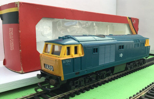 Hornby gauge r758 - oo, br