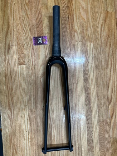 No22 carbon 700c - carbon,