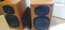 Tannoy Revolution R1 Bookshelf Speakers, high quality British design great sound