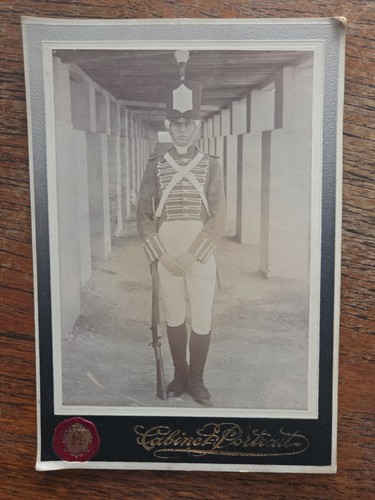 19th century soldier - soldier, cabinet