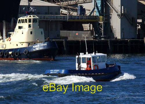 Photo 6x4 tug vera lockhart - photo,