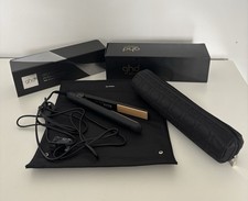 ghd Original Hair Straightener & Styler & ghd Travel Carry Case Cool Mat RRP£160