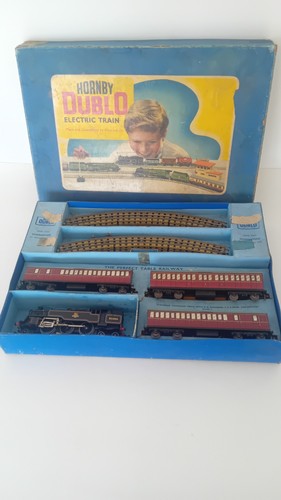 Hornby dublo rail train set - hornby,