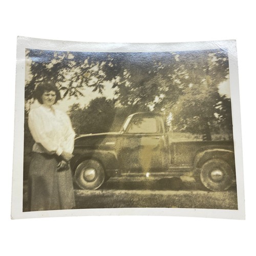 Vtg photo person - person, &