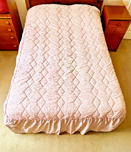 Double bedspread pink floral - double,