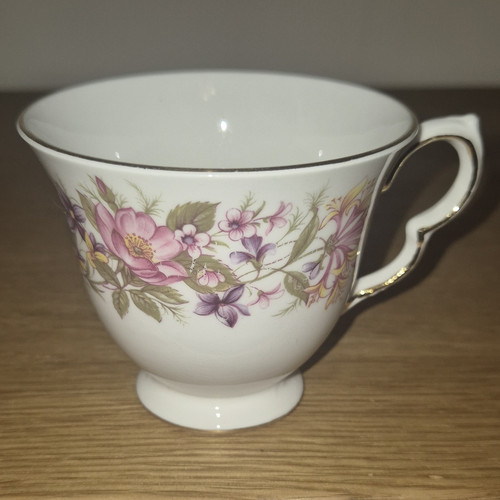 Colclough bone china tea - bone,