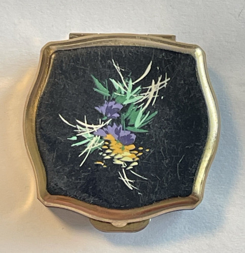 Vintage stratton england pill - vintage,
