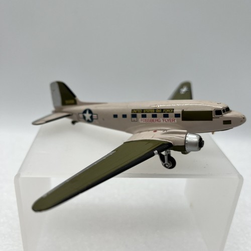 Corgi diecast douglas - corgi, dakota