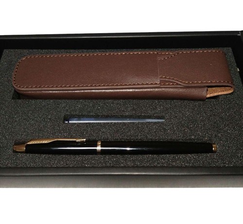 Parker fountain pen with - , case