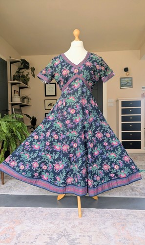 Lovely anokhi for - *anokhi,