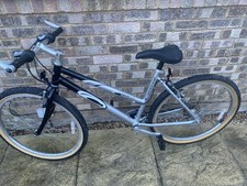 Ladies Carrera Hybrid Bike