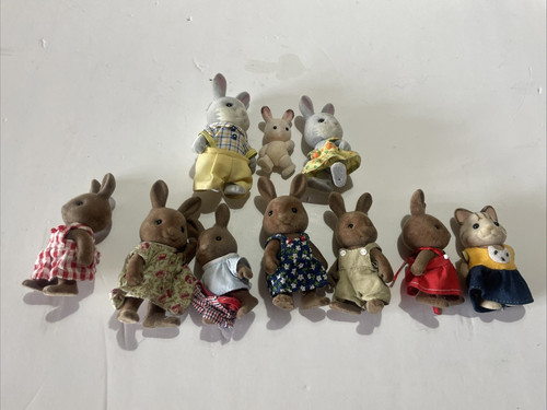Sylvanian families figures - families,