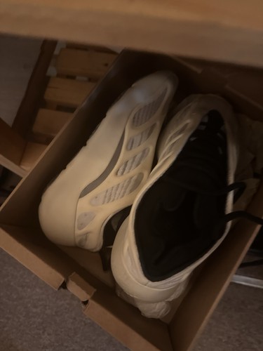 Yeezy 700 boost size - boost,
