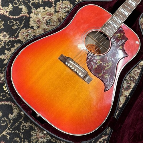 Gibson hummingbird quilt - gibson,