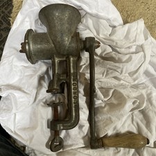 Vintage Spong Mincer Bantam Cast Iron No 24. 