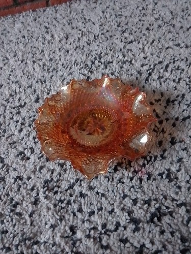 Vintage carnival glass - carnival,