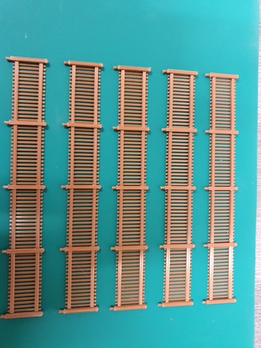 Gauge fence pieces scale - ,