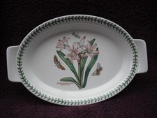 Portmeirion Botanic Garden Belladonna Lily Serving / Casserole Dish, excellent.