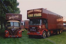 FODEN AND ERF FUNFAIR LORRY PHOTO FAIRGROUND TRUCK PHOTOGRAPH 627BGX PICTURE.