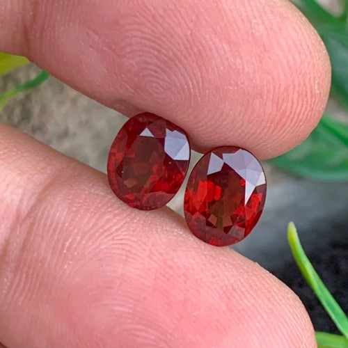 Carats natural rhodolite - 5.20,